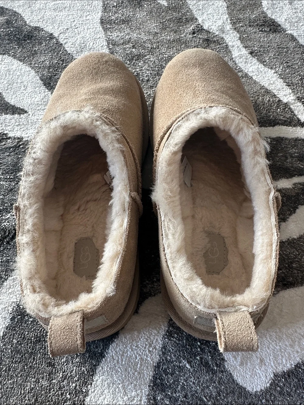 UGG Classic Micro, bootie or slipper, women’s 8, kids size 6, color moonlight